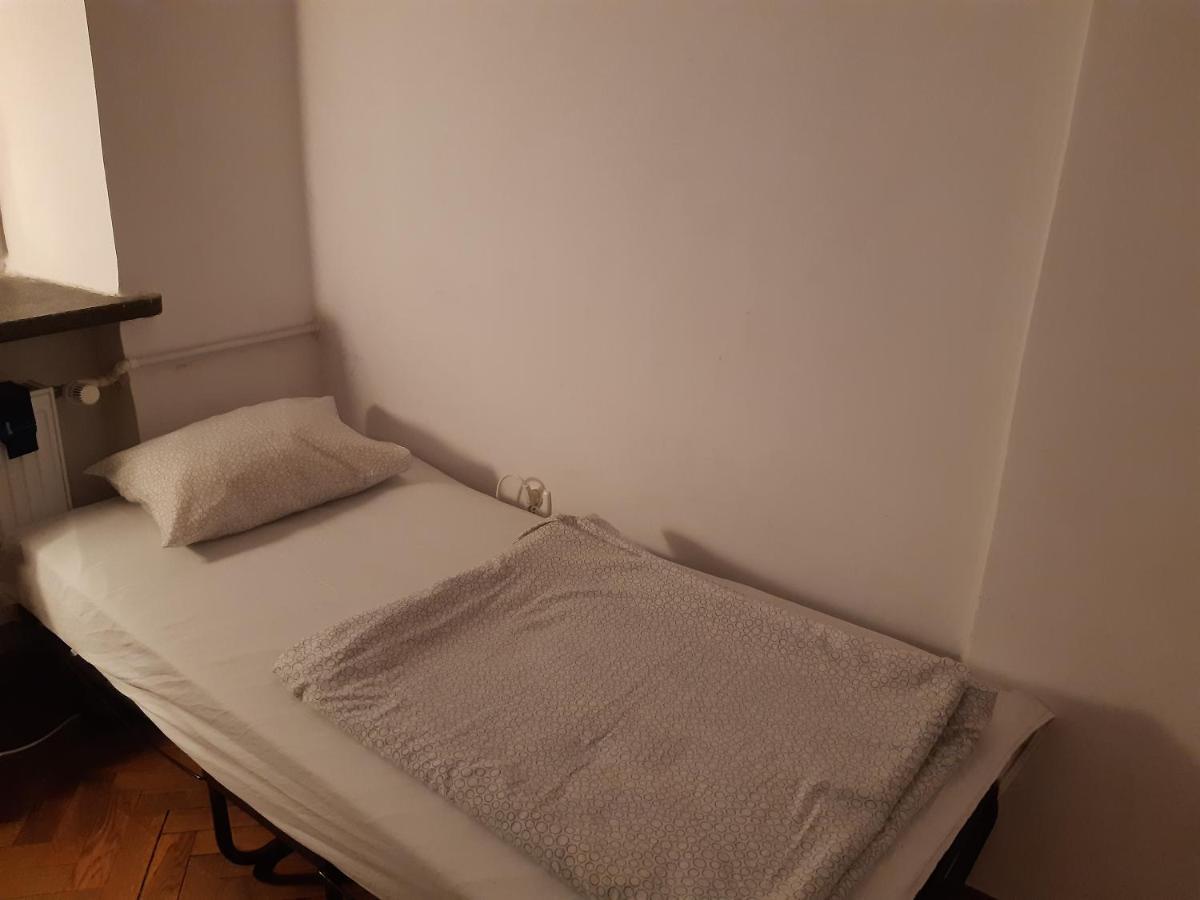 Appartamento Just Sleep Varsavia Esterno foto