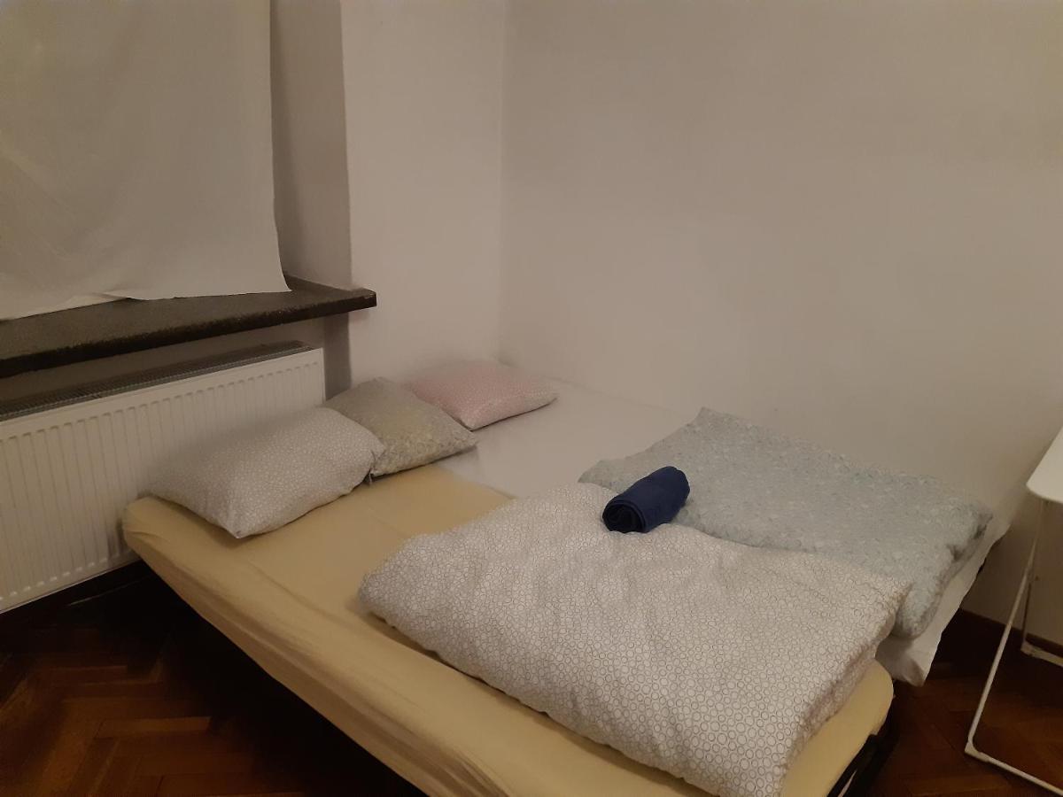 Appartamento Just Sleep Varsavia Esterno foto
